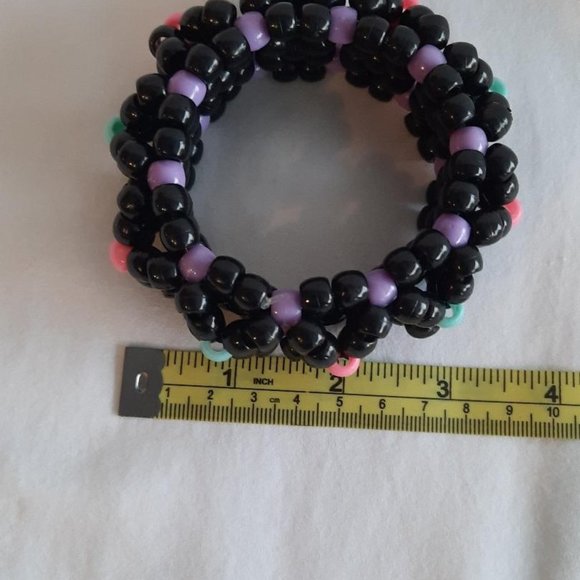 Kandi X base pyramid cuff - Picture 2 of 3